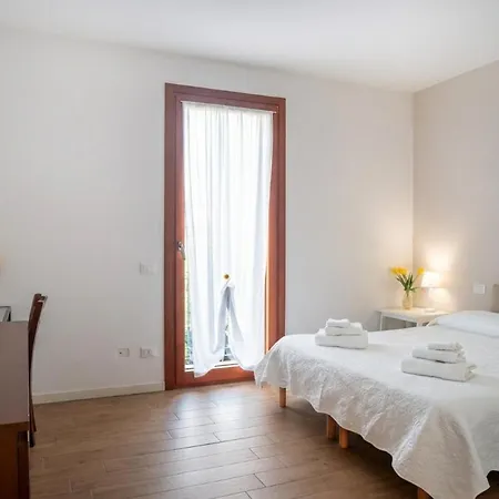 Ca' Rina Bed & Breakfast 3*